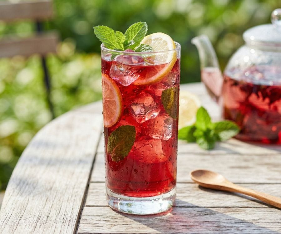 Easy Hibiscus Tea Recipe (Agua de Jamaica in 5 Minutes + Benefits) 4 iced hibiscus tea summer drink.jpg